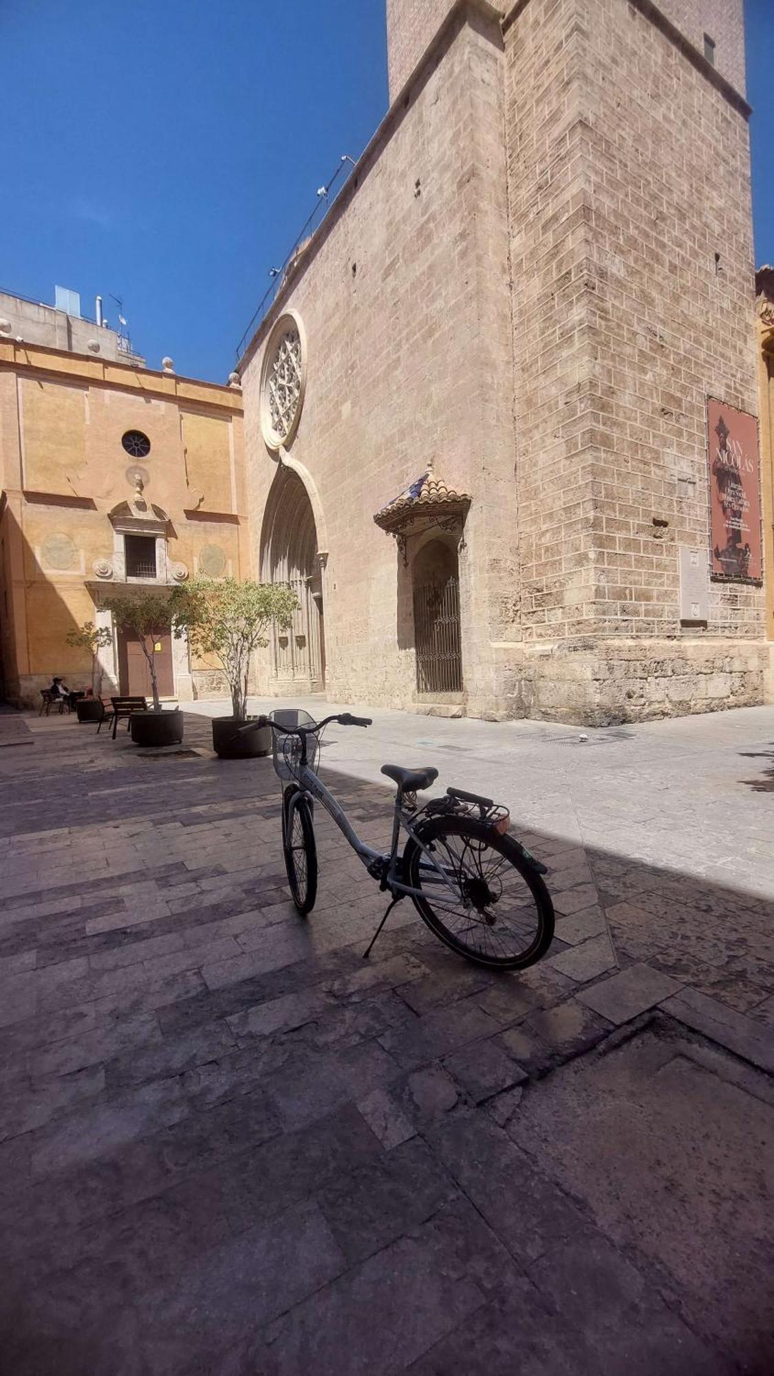 Hogar Vera Apartments&Bikes Valenza Esterno foto