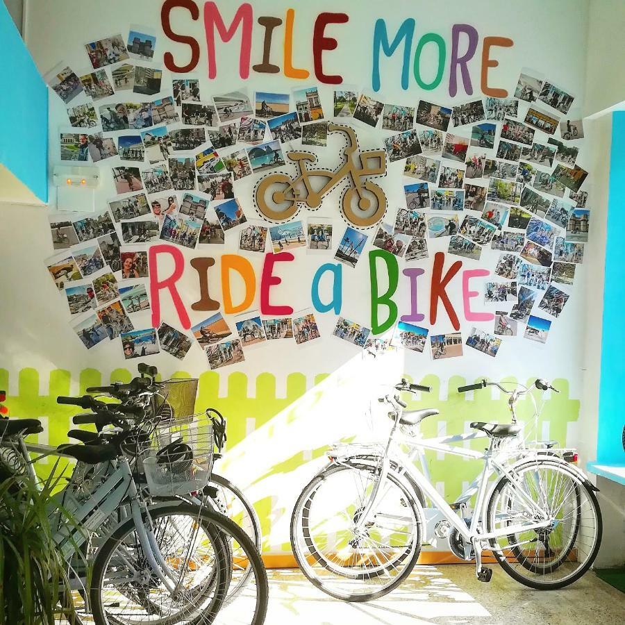 Hogar Vera Apartments&Bikes Valenza Esterno foto